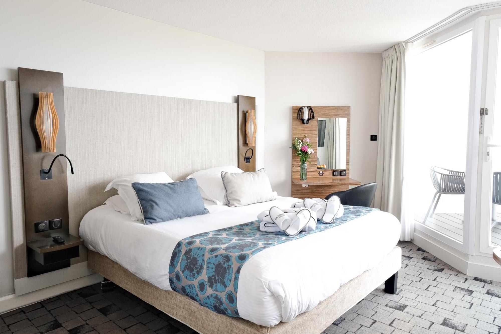 Thalazur Port-Camargue - Hotel & Spa Ле-Гро-дю-Руа Экстерьер фото
